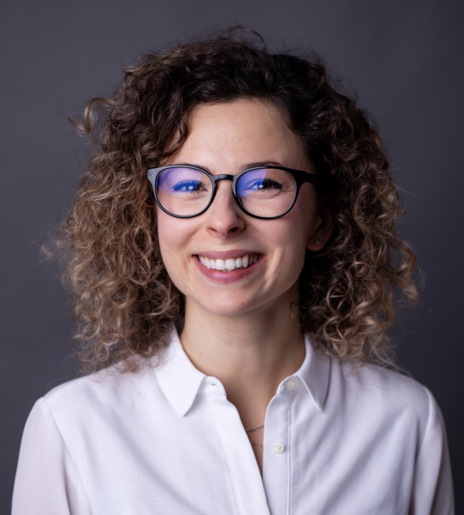 Dr. Sáry Tekla